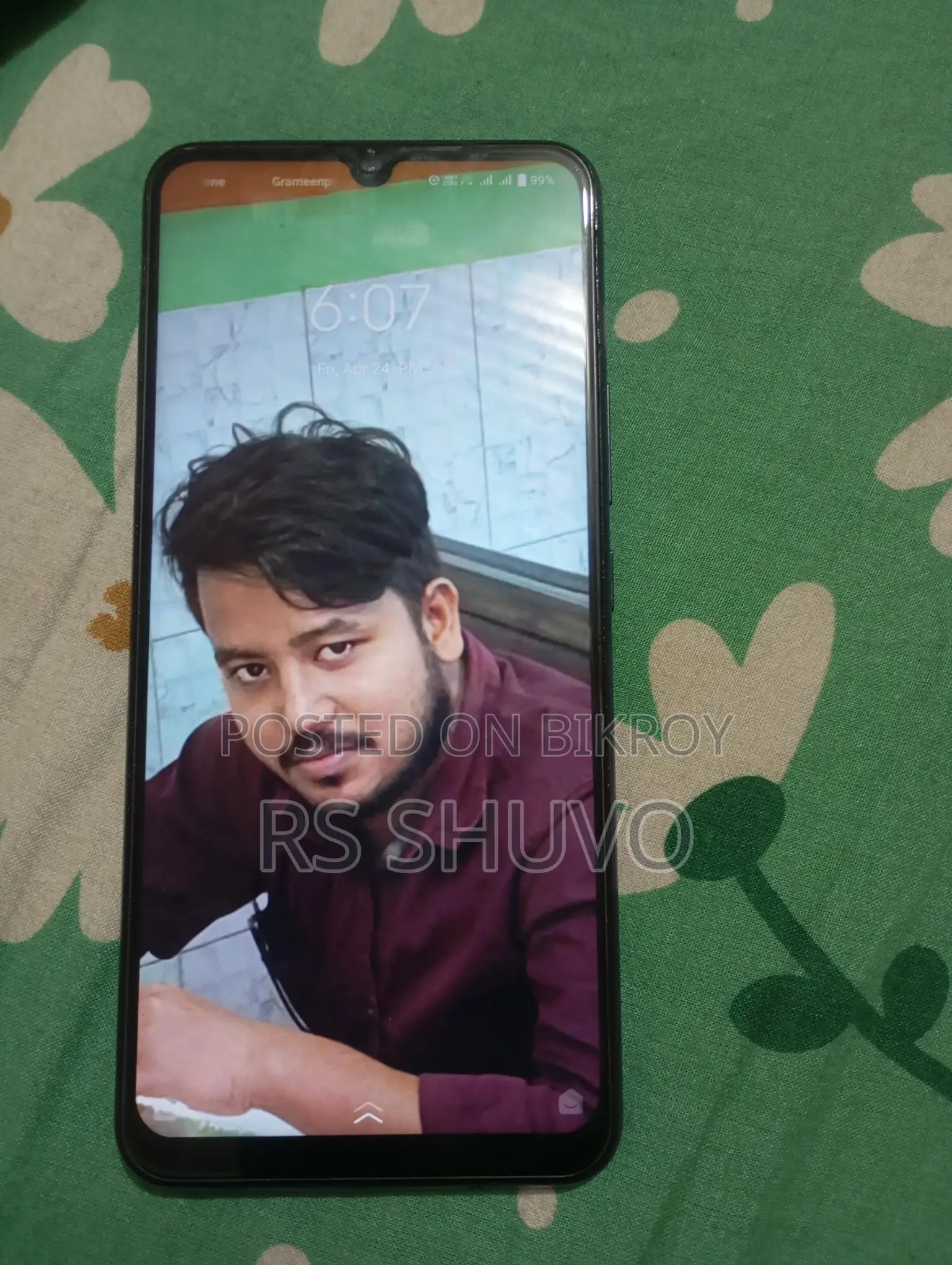 Vivo V21e good (Used)