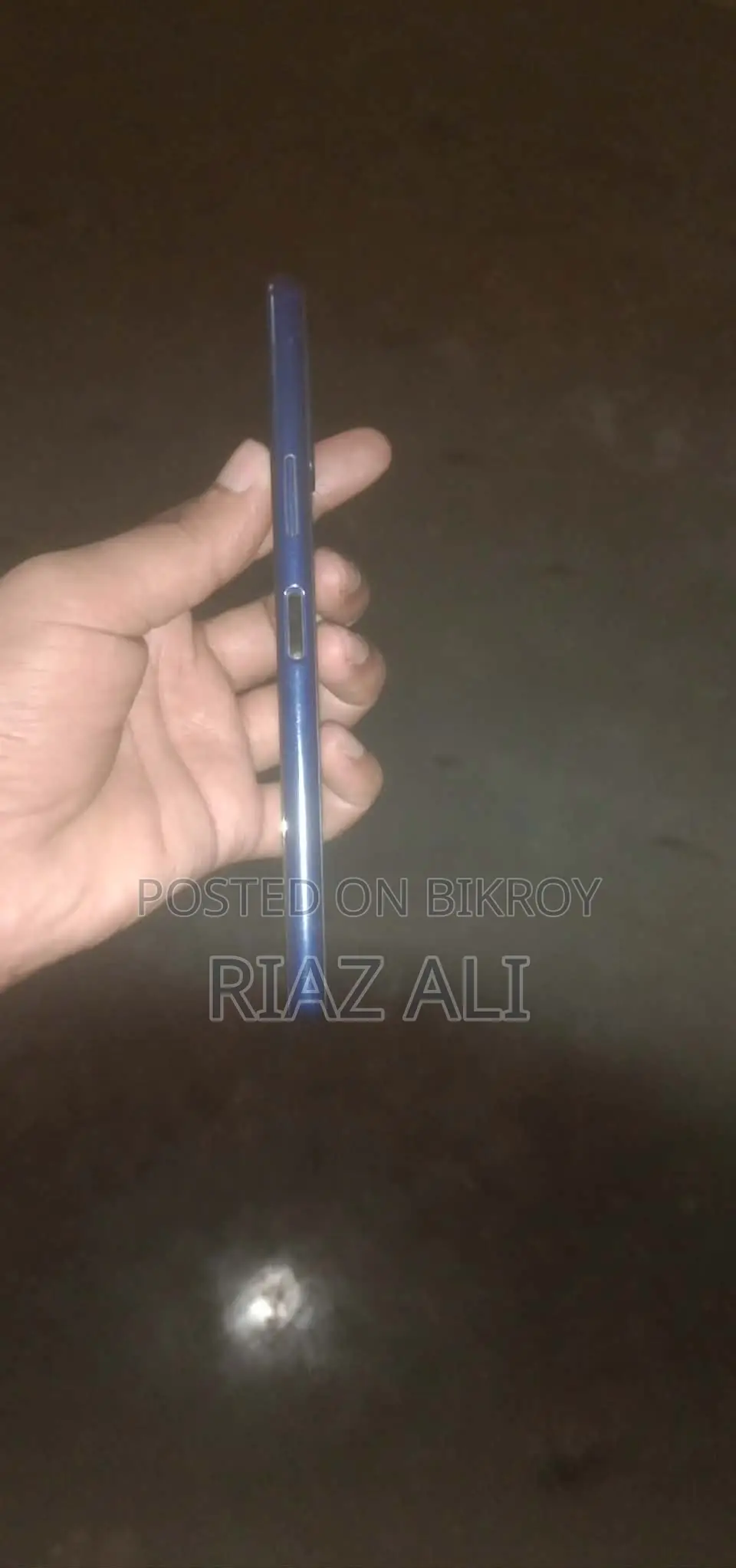 Sony Xperia 10 II (Used)
