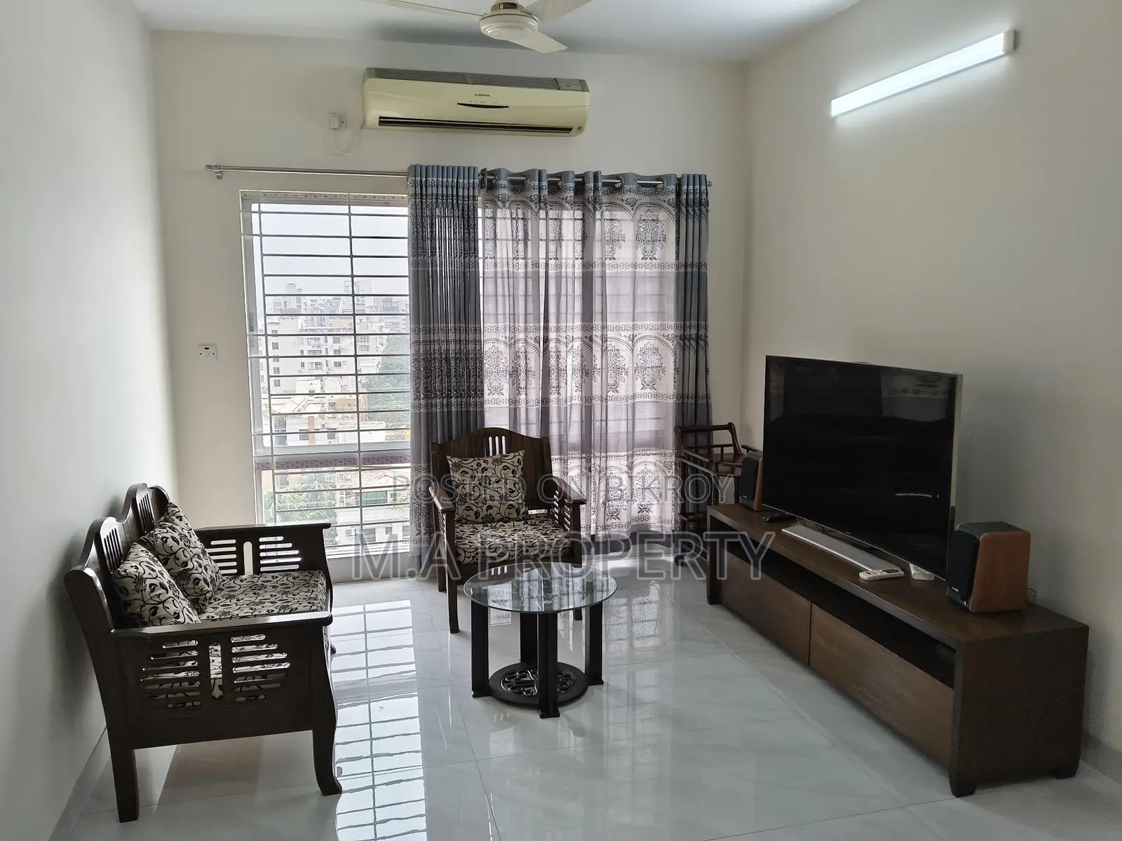 Fully Furnished 4Bedroom Apartment Rent in Gulshan-2