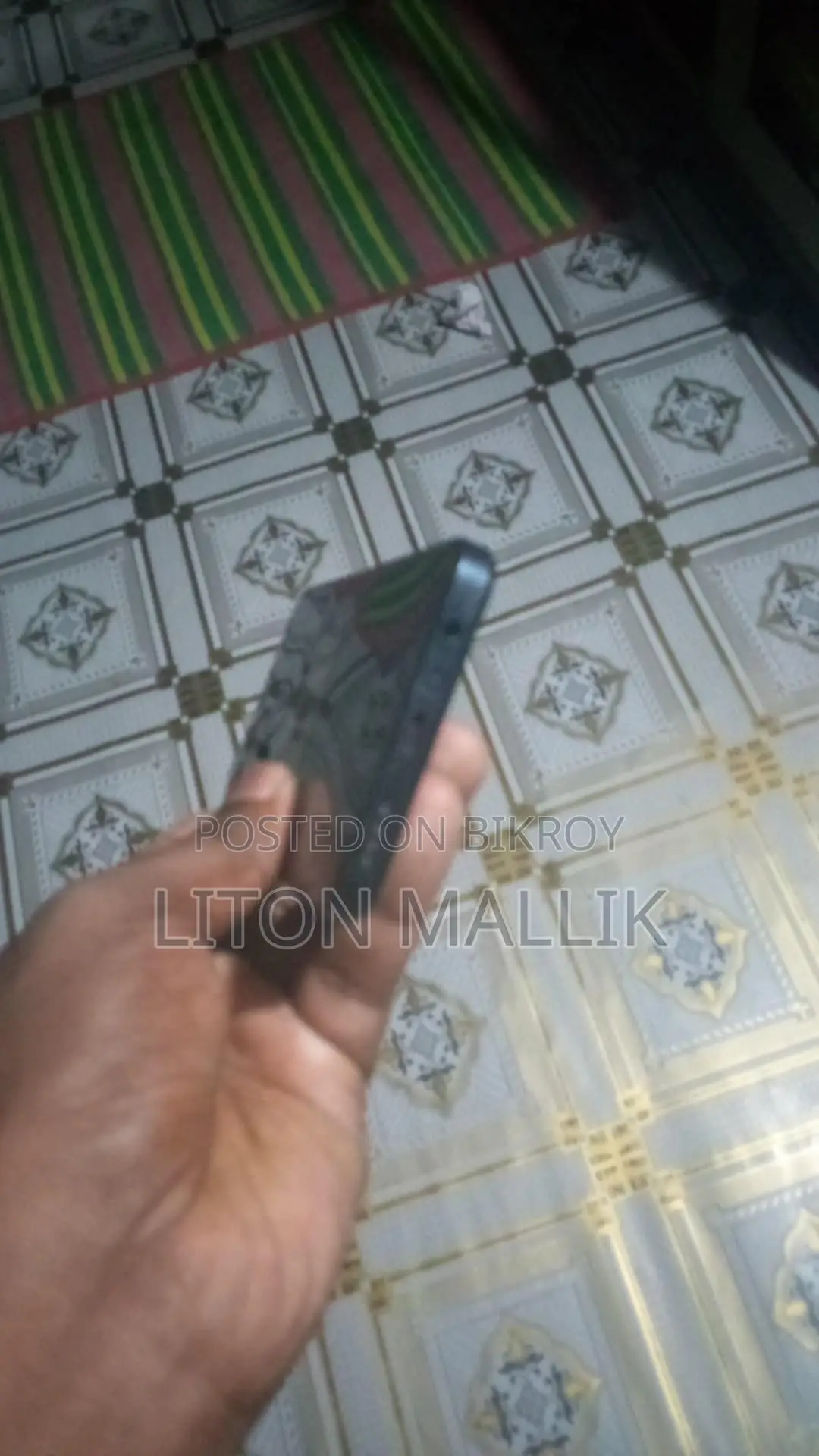 Realme C33 ৪/৬৪ জিপি (Used)