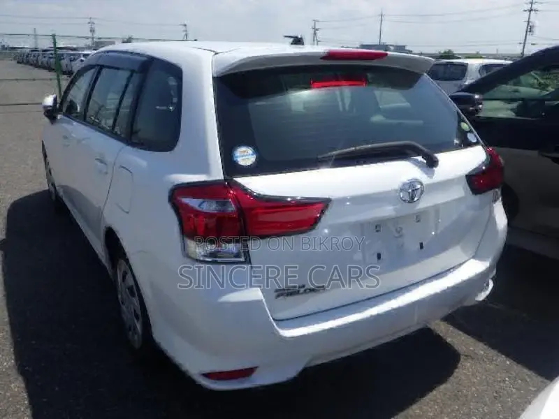 Toyota Fielder EX PKG NON HYB 2020