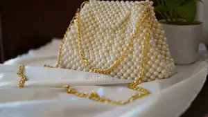 হ্যান্ডমেড পার্ল হ্যান্ডব্যাগ