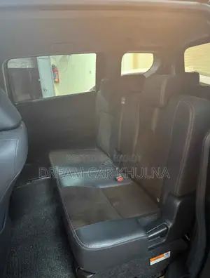 Toyota Sienta G Quero Hybrid Black 2021