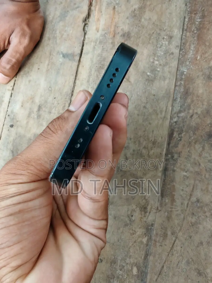 অ্যাপল আইফোন ১৩ মিনি (ব্যবহৃত)