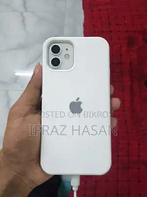 Apple iPhone 12 (Used)