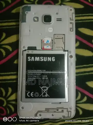 Samsung Galaxy J2 1.5,8 ram rom (Used)