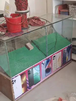 Mobile Display Showcase