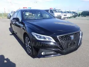 Toyota Crown G PKG 4.0 BLACK 2019