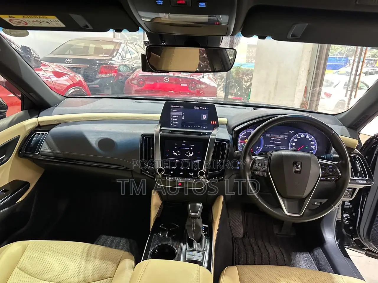 Toyota Crown G PKG 4.0 BLACK 2019