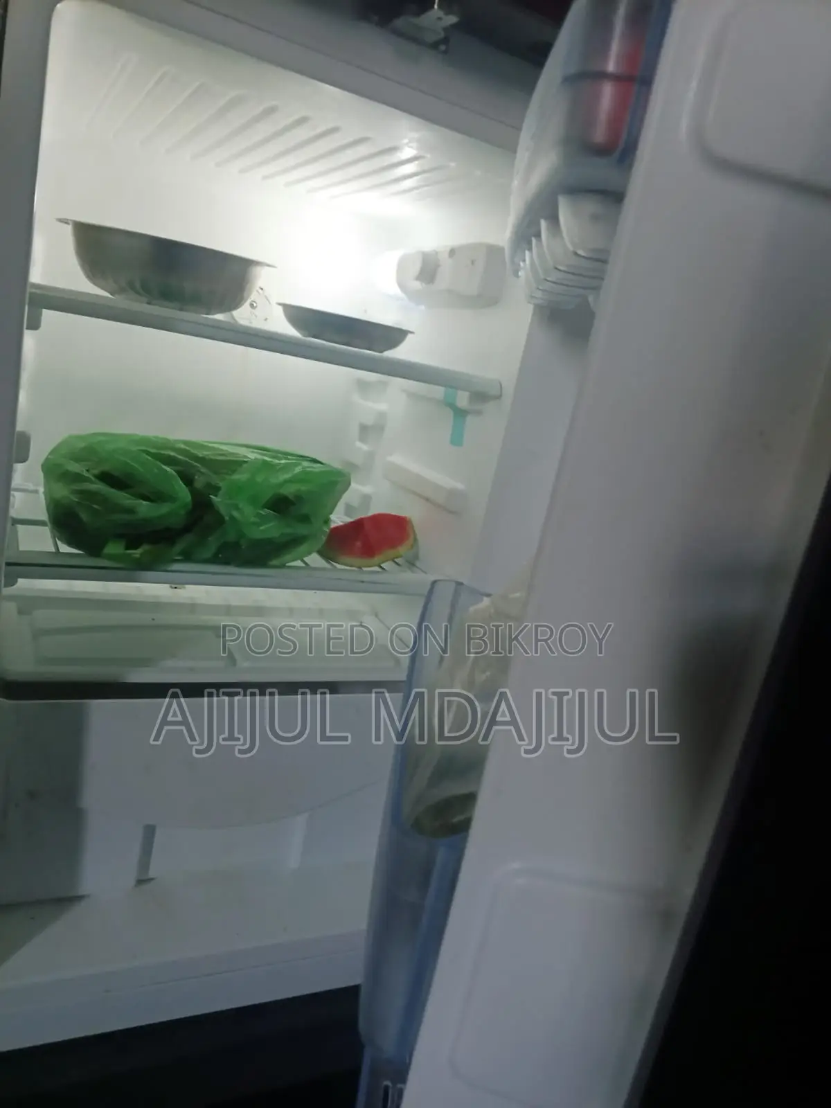 Urgent Sale: Like-New Walton Fridge Wfd-1f3 - Used for only 6 months