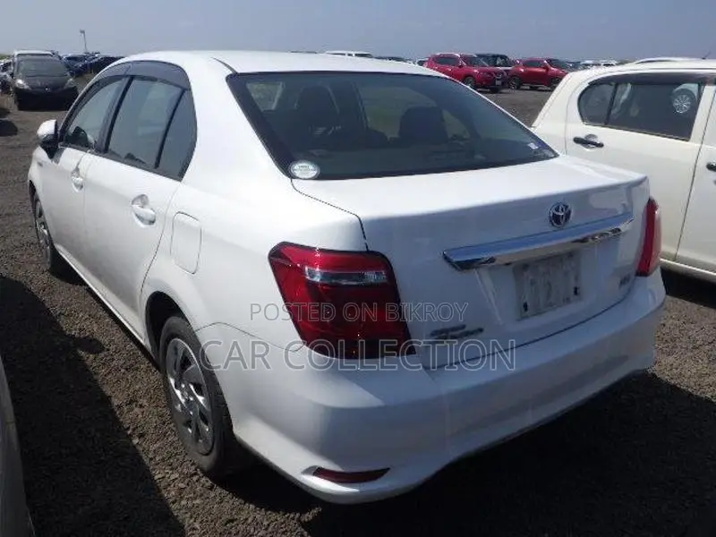 Toyota Axio EX 2021