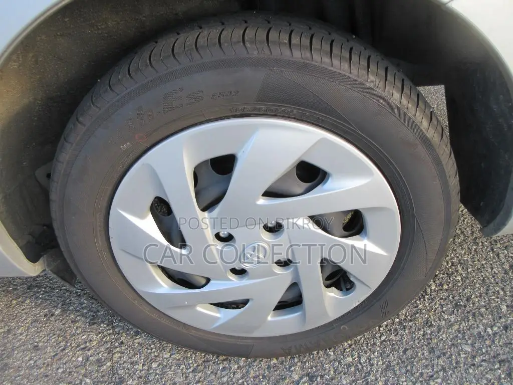 Toyota Fielder EX 2021
