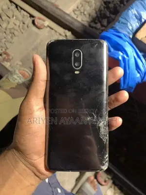 OnePlus 6T 8/128 (Used)