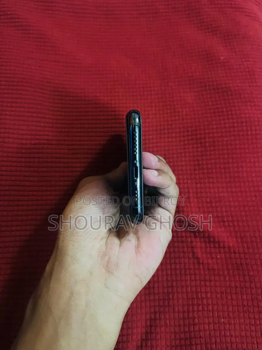 Apple iPhone 11 Pro (Used)