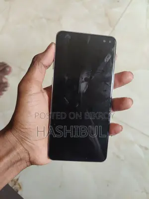 Samsung Galaxy S10 Plus ইমার্জেন্সি বিক্রি (Used)