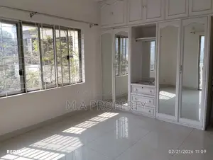 Lake View 3-Bedroom Unfurnished Flat for Rent in Gulshan 2