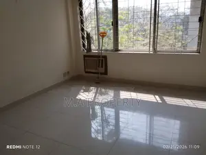 Lake View 3-Bedroom Unfurnished Flat for Rent in Gulshan 2