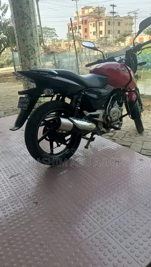 Bajaj Pulsar 150 2014 Red