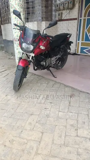 Bajaj Pulsar 150 2014 Red