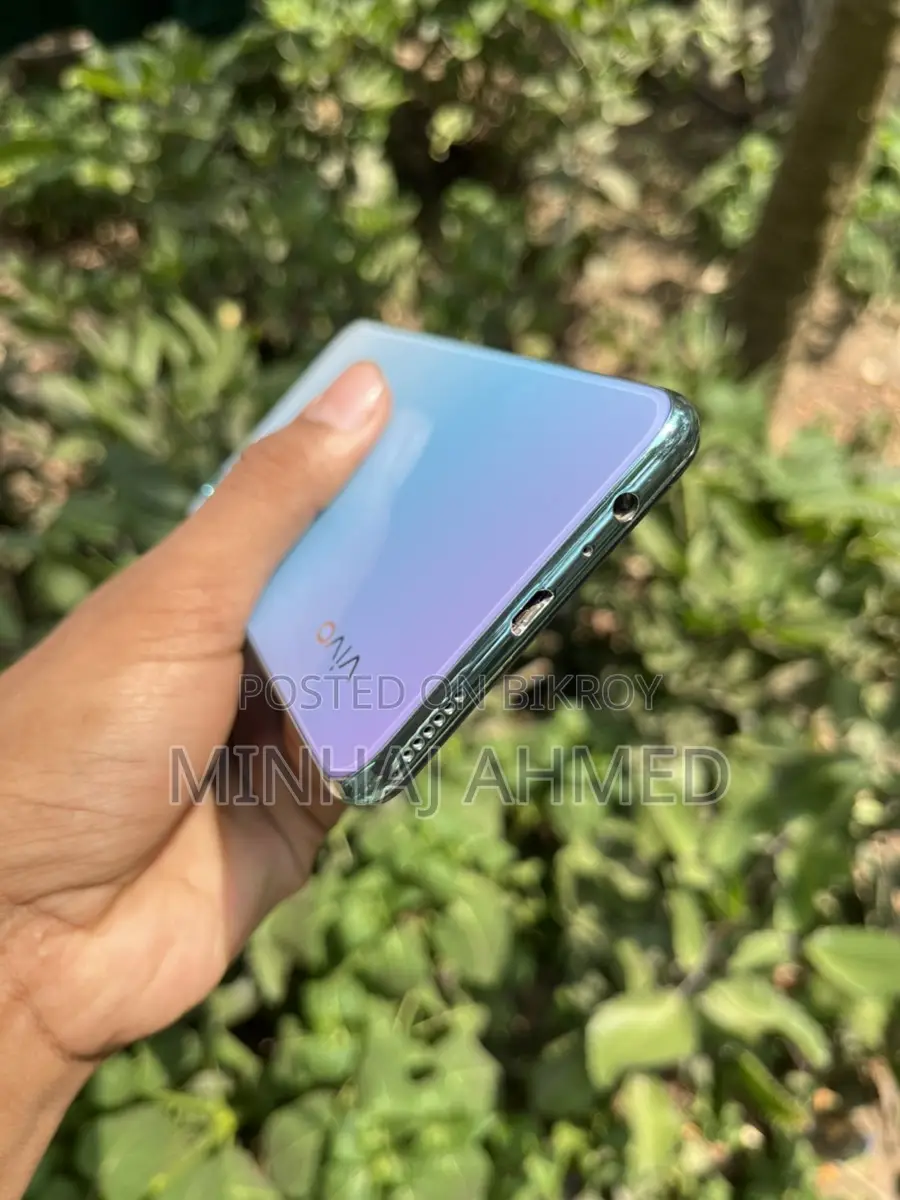 Vivo S1 look like new (Used)