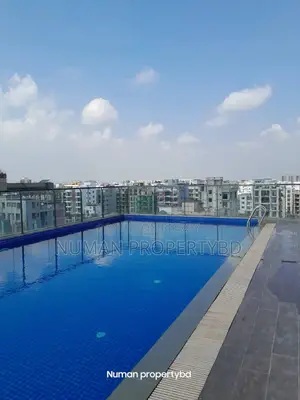 Swimming Pool Gym 2800 sq ft 4 bedroom new luxury semi-furnished flat for rent