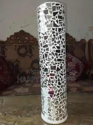 ফুলদানি