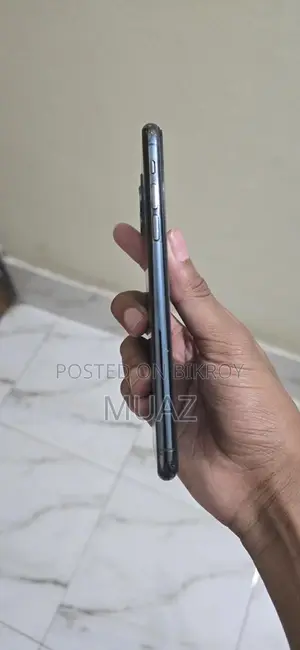 Apple iPhone 11 Pro Max (Used)