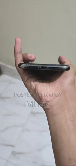 Apple iPhone 11 Pro Max (Used)
