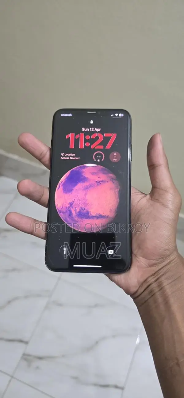 Apple iPhone 11 Pro Max (Used)
