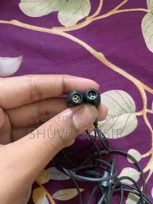 সাশ্রয়ী মূল্যে ইয়ারফোন কিনুন