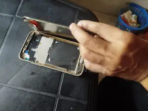 Samsung Galaxy Core . (Used)