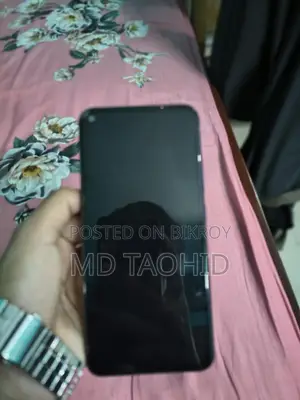 Vivo Y50 (Used)