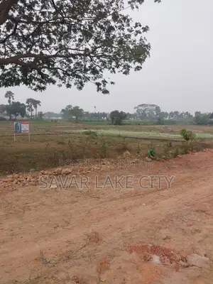 ঢাকার মিরপুর ১৪ আসনের মধ্যে প্লট বিক্রয়