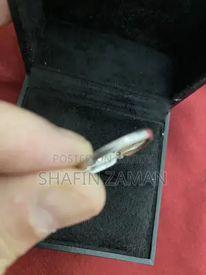 ইউনিসেক্স পুরুষ ও মহিলাদের প্ল্যাটিনাম ডায়মন্ড রিং