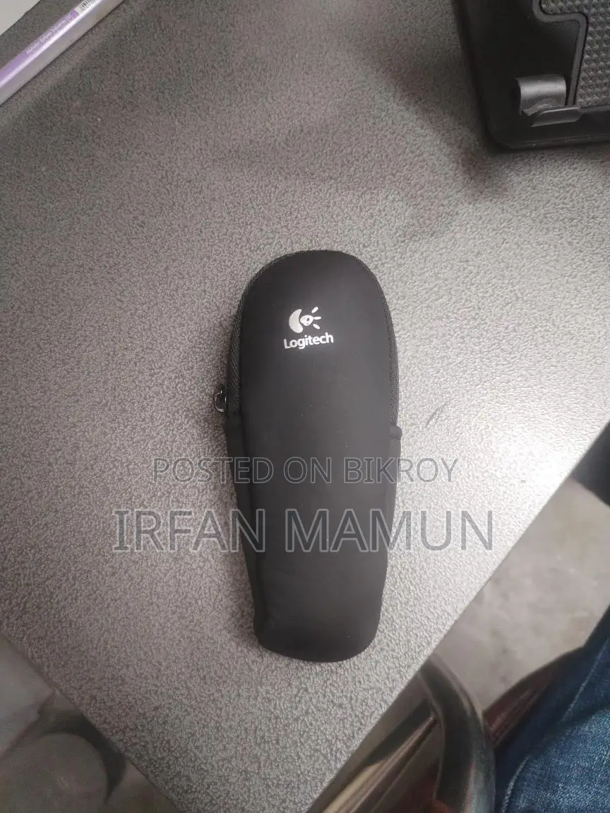 Logitech R400 Wireless Presenter