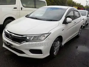 Honda Grace 2020