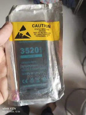 iPhone XR Battery New Condition