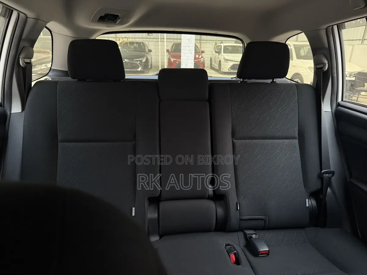 Toyota Corolla Fielder 2020 White