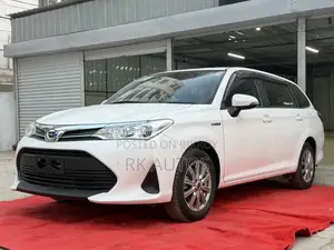 Toyota Corolla Fielder 2020 White