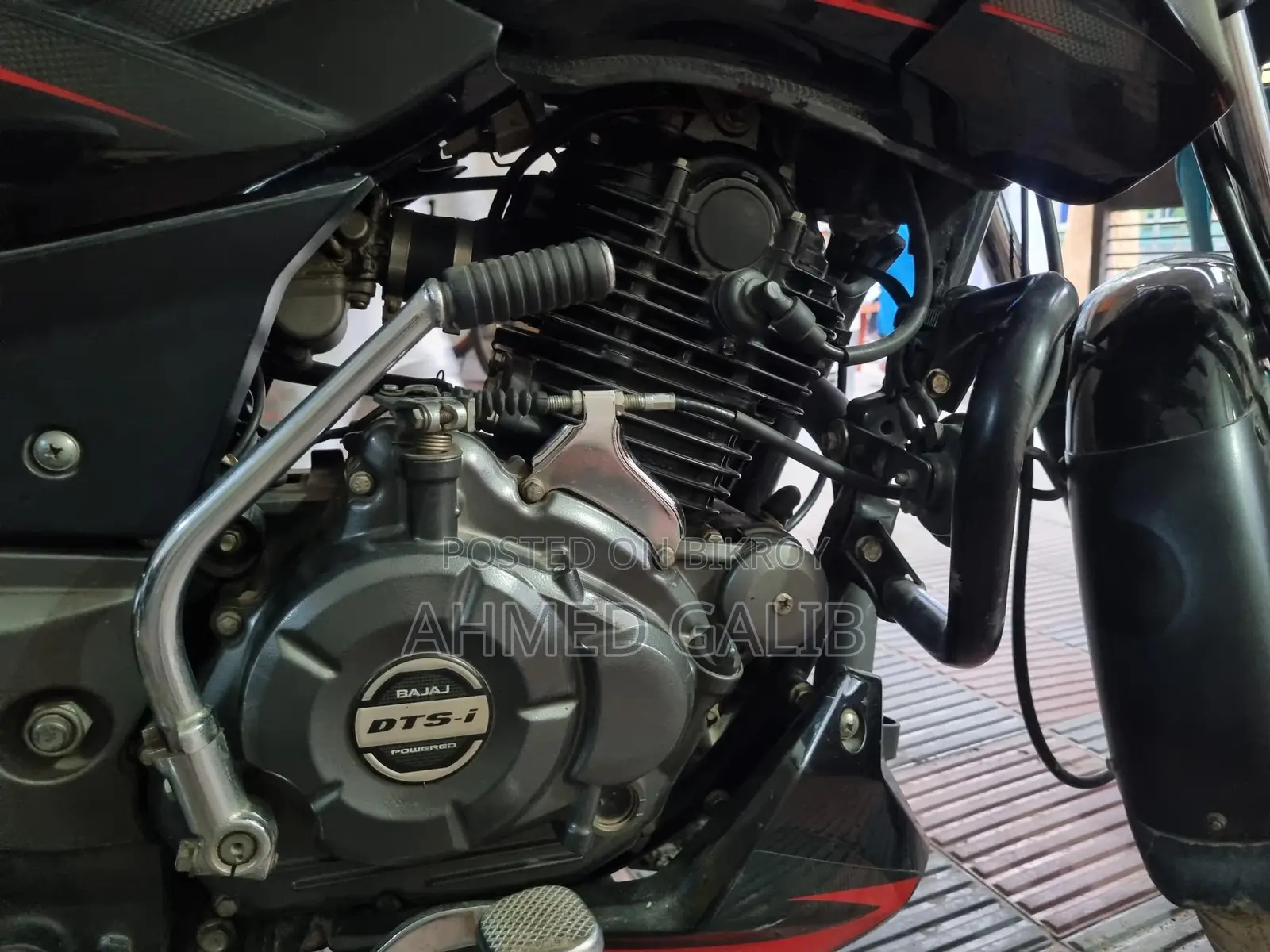 Bajaj Pulsar 150 . 2022