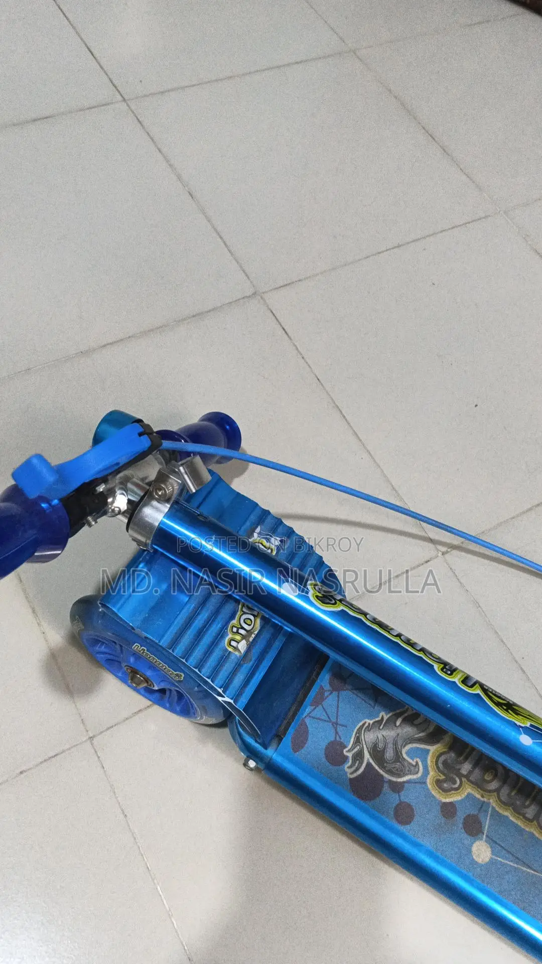 Three Wheeler Scooter