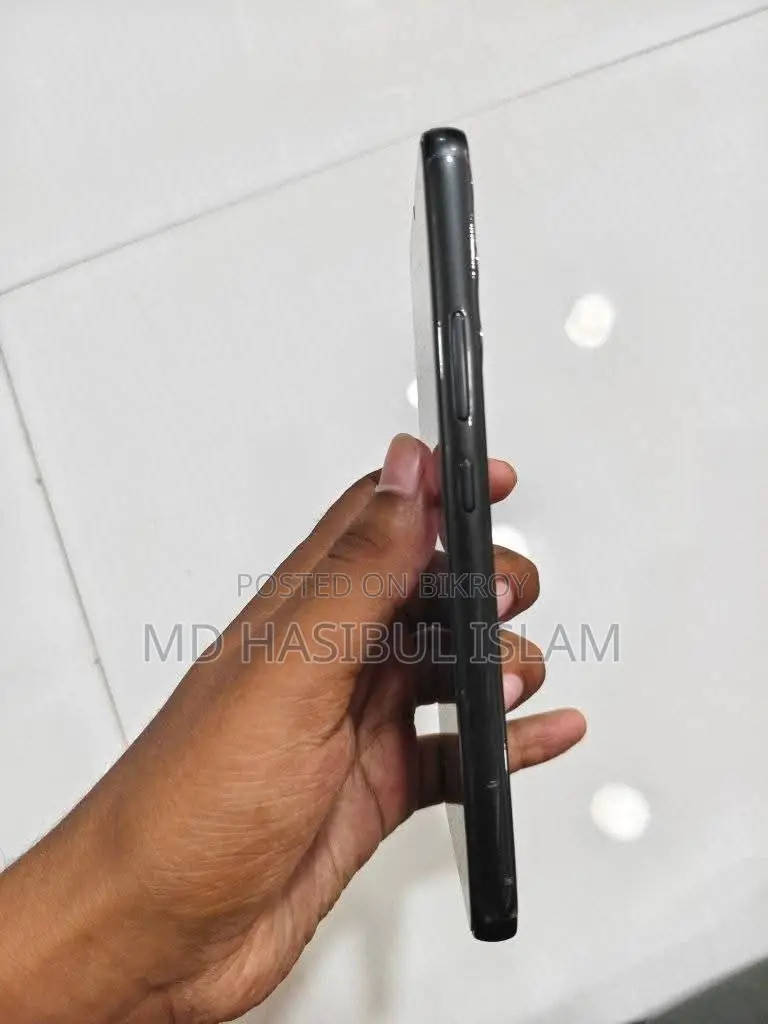 Samsung Galaxy A34 (Used)