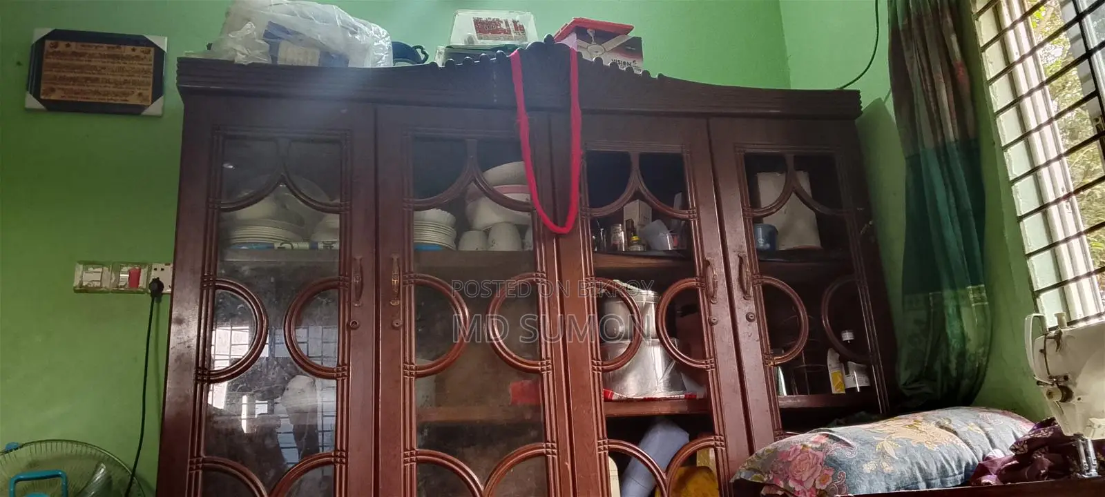 Showcase For Sell