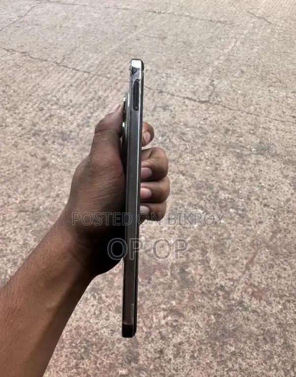 Tecno Spark 30 pro 8/128 (Used)