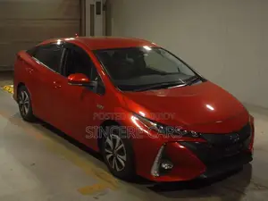 Toyota Prius PHEV S PKG 2019