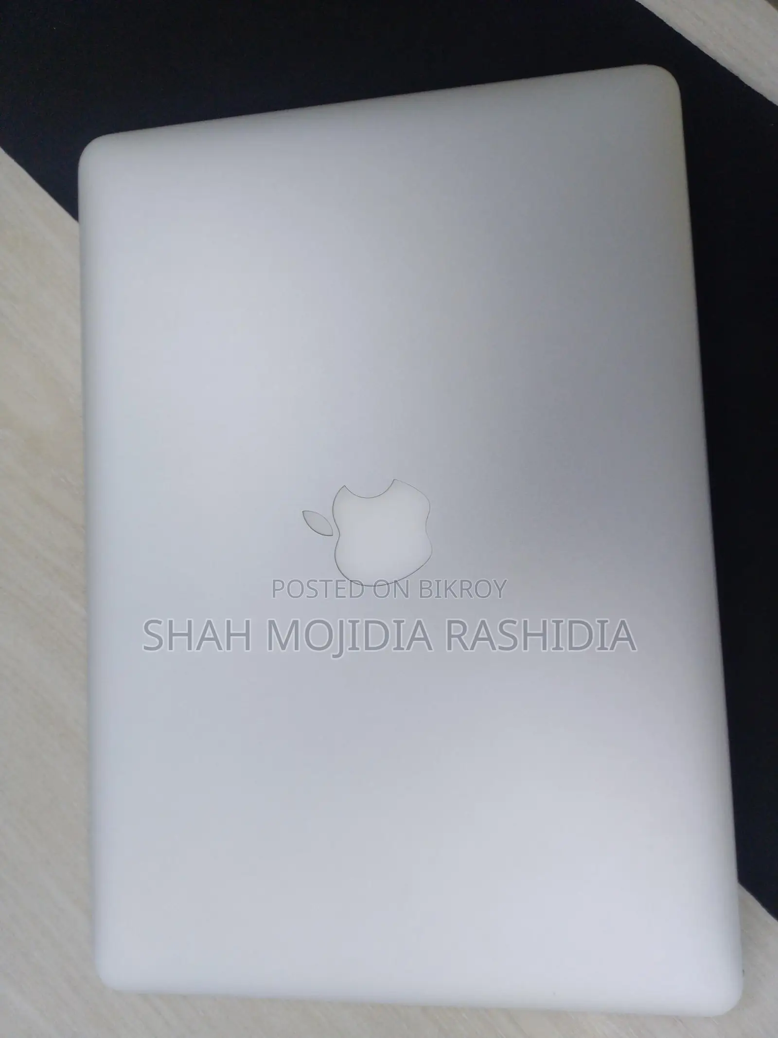 MacBook Air 2017 Core i5 Ram 8gb Ssd 256gb 5hours+++ battery back up