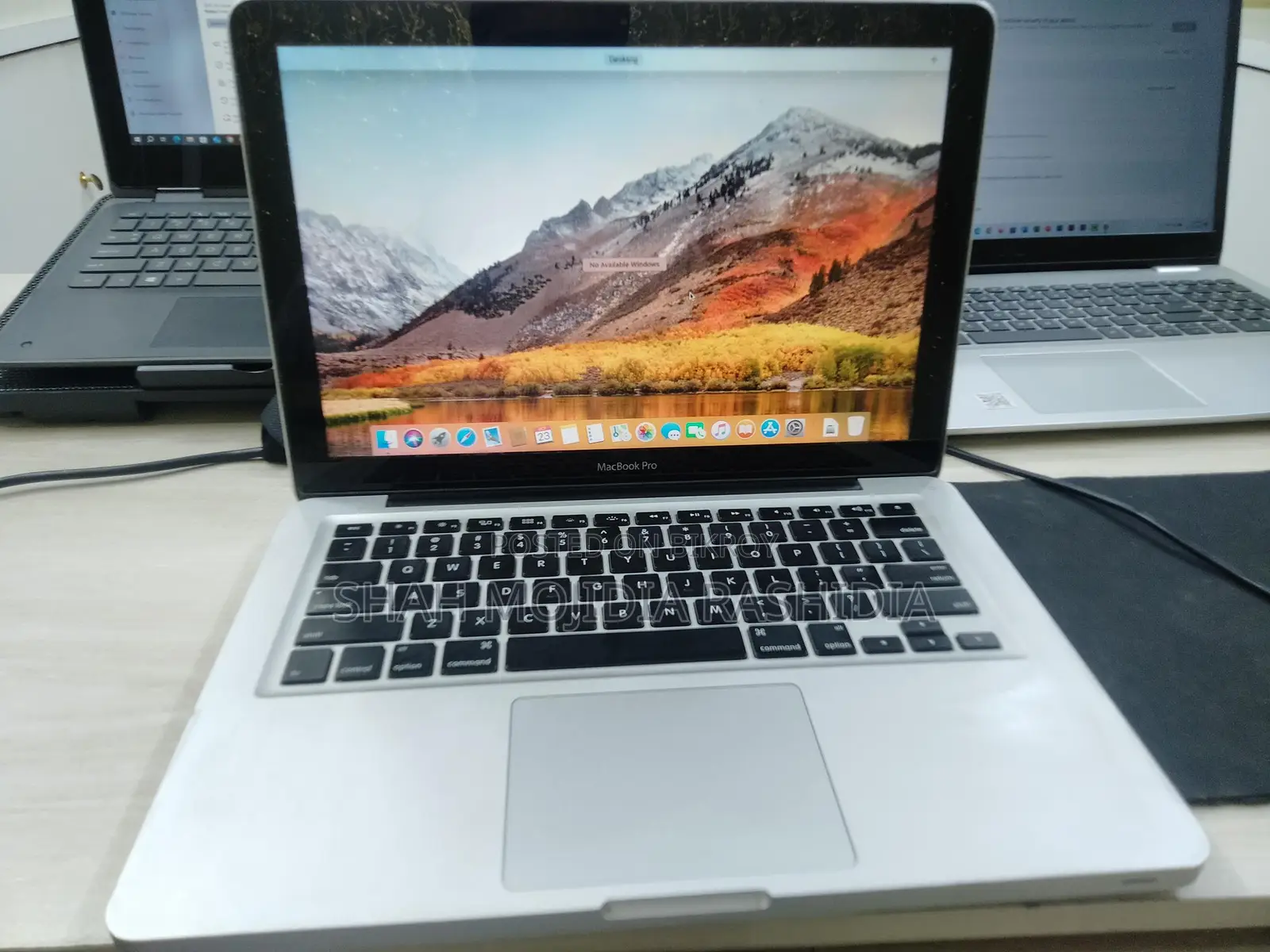 MacBook Air 2017 Core i5 Ram 8gb Ssd 256gb 5hours+++ battery back up