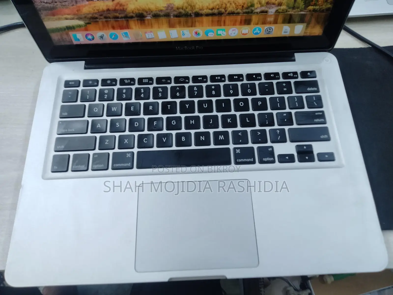 MacBook Air 2017 Core i5 Ram 8gb Ssd 256gb 5hours+++ battery back up