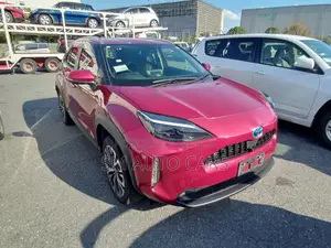 Toyota Yaris Cross Z Wine 360 Camera 2020