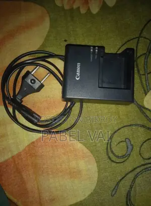 Canon Eos 1300d